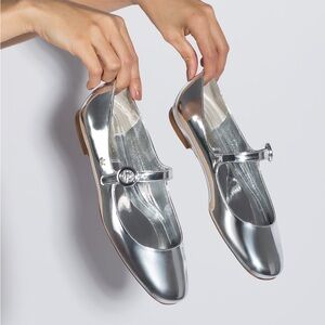 Size 9.5 Larroudé Blair Ballet Mary Jane Flats In Silver Specchio